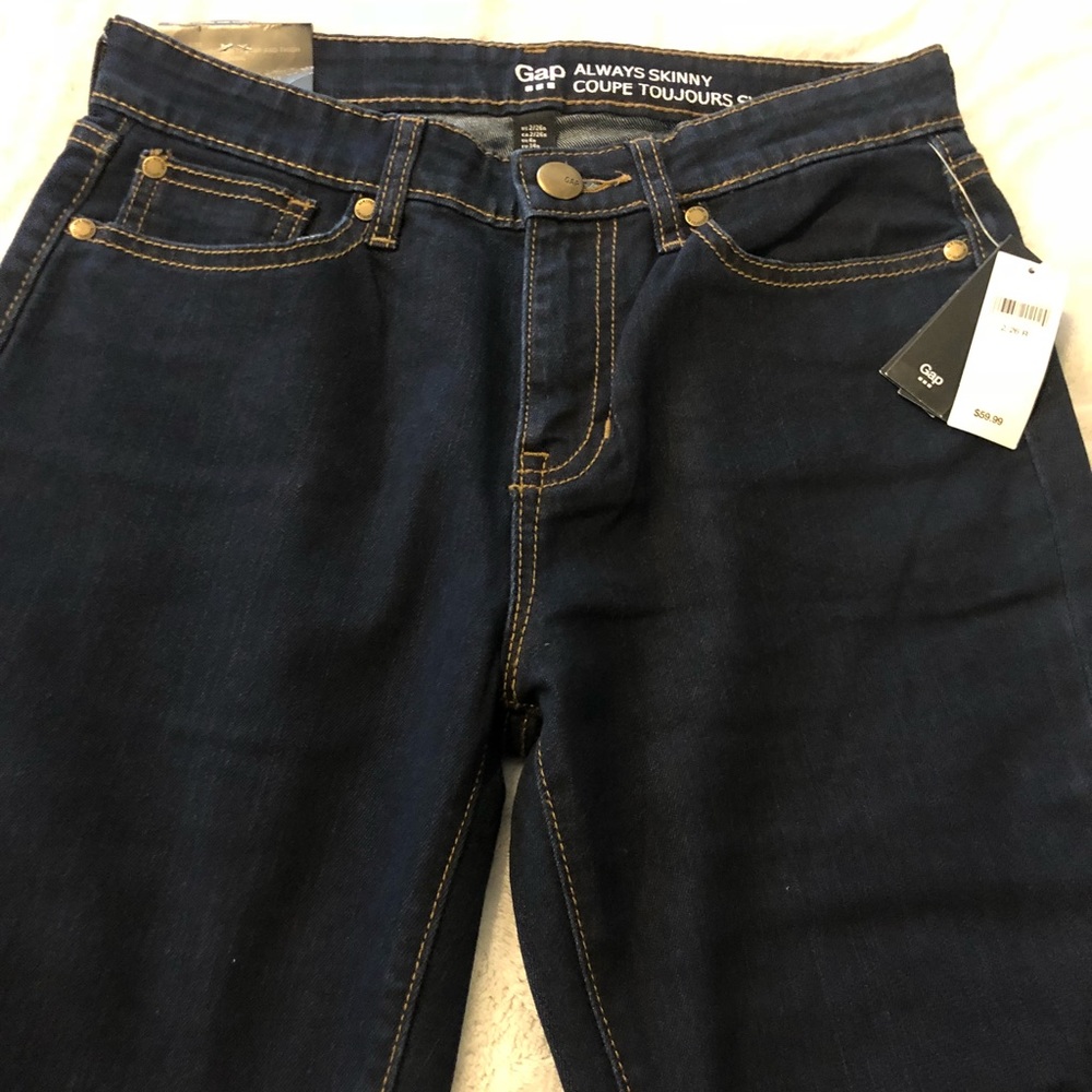 New Gap - Picture 2 of 3